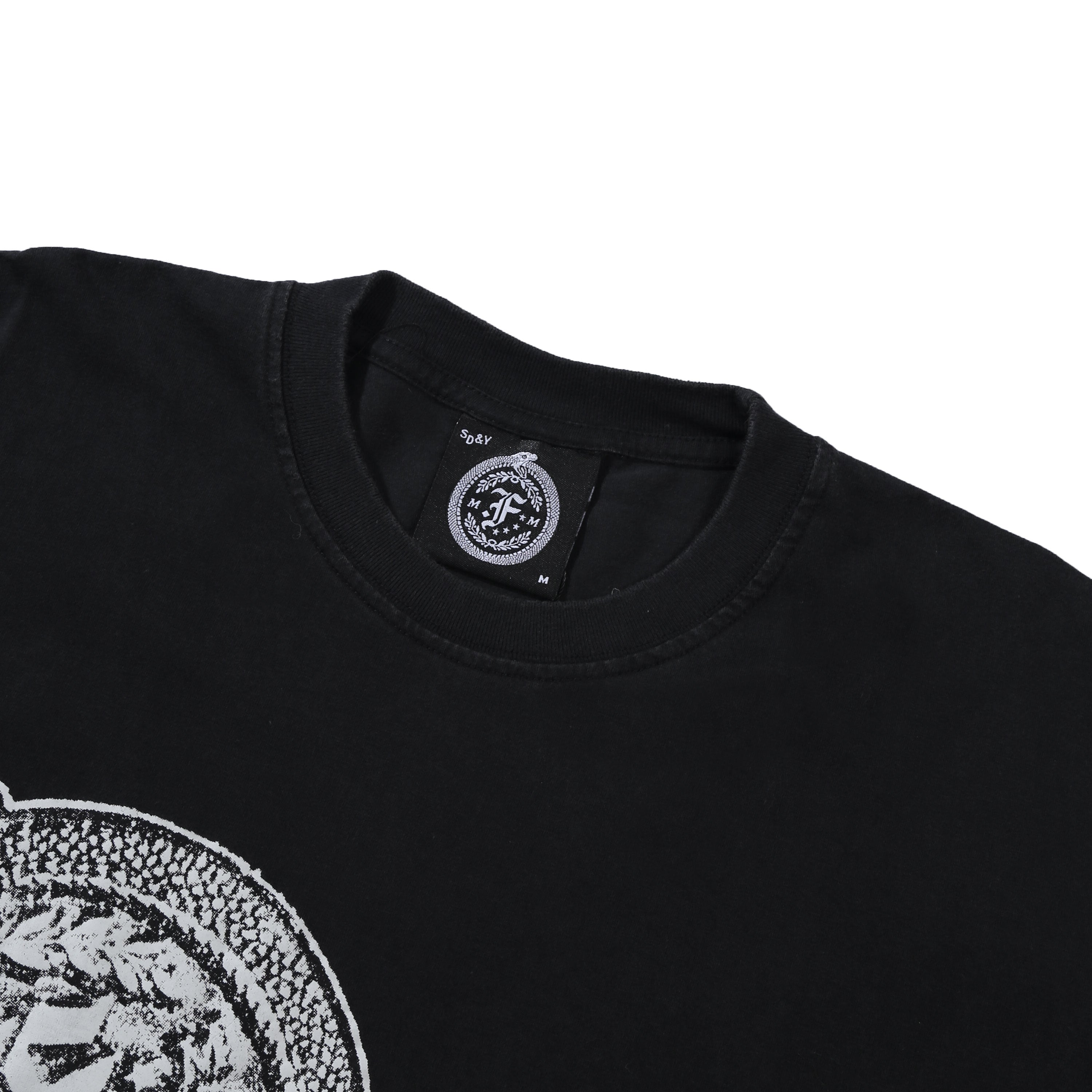 .Feast - Ouroboros Key Washed - Boxy T-shirt - Black