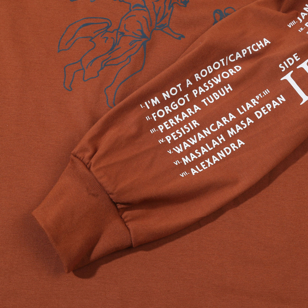 Hindia - LHAB Tracklist Longsleeve - T-shirt - Brown