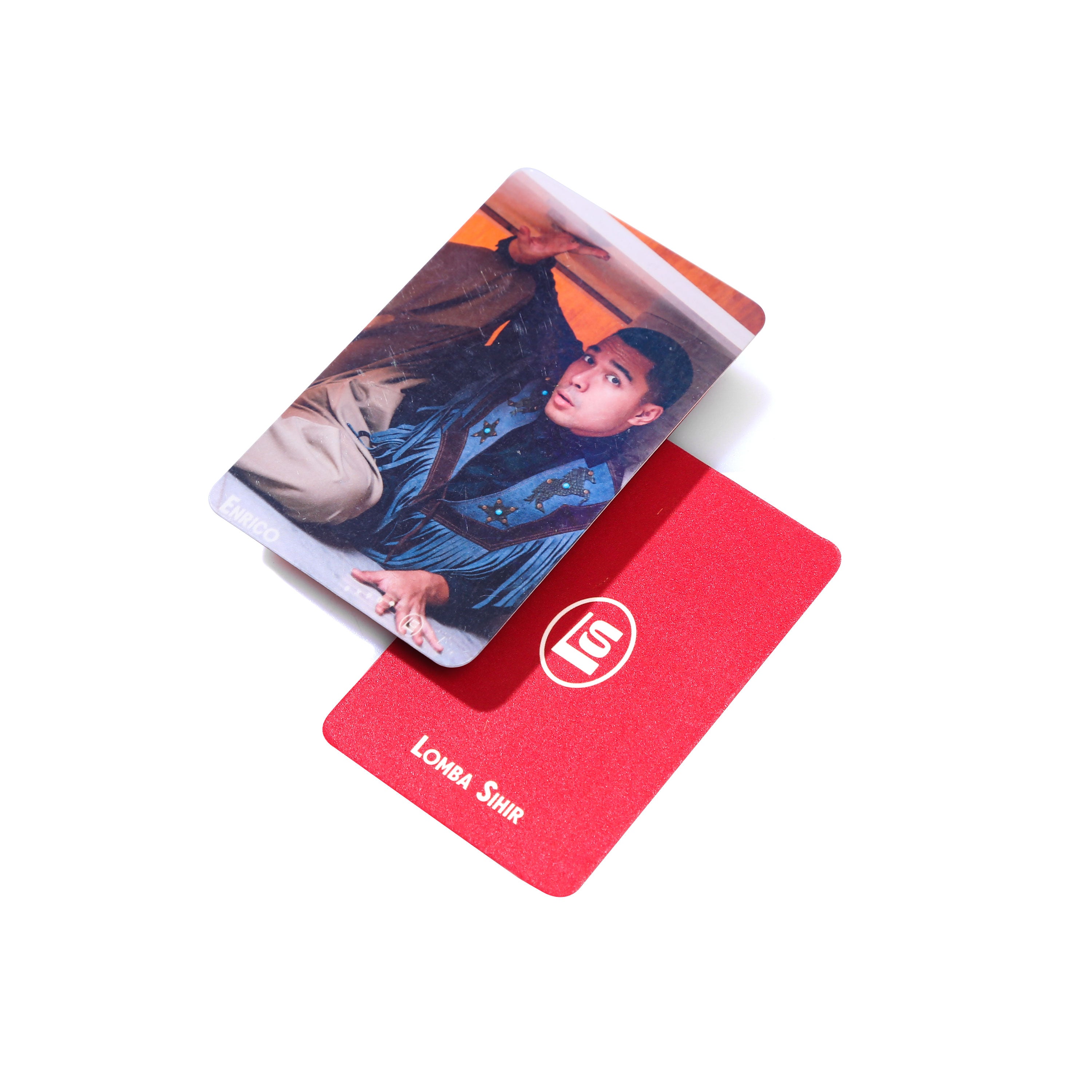 Lomba Sihir - Obrolan Jam 3 Pagi - Photocard Pack - Maroon