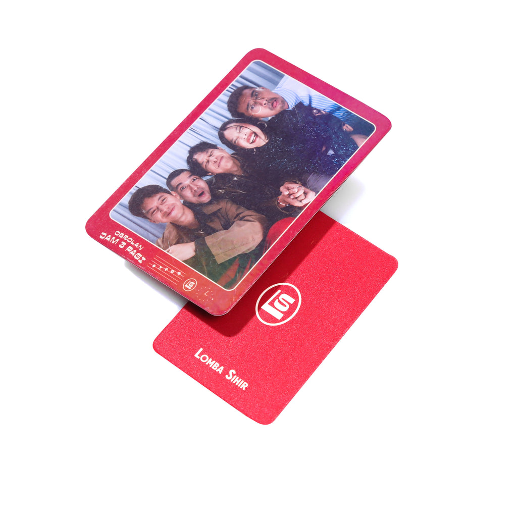 Lomba Sihir - Obrolan Jam 3 Pagi - Photocard Pack - Maroon