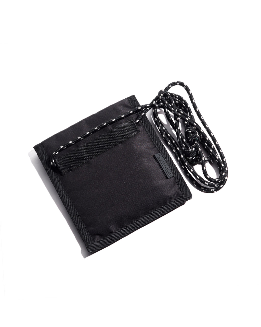 SYMA. Arrival Hanging Wallet