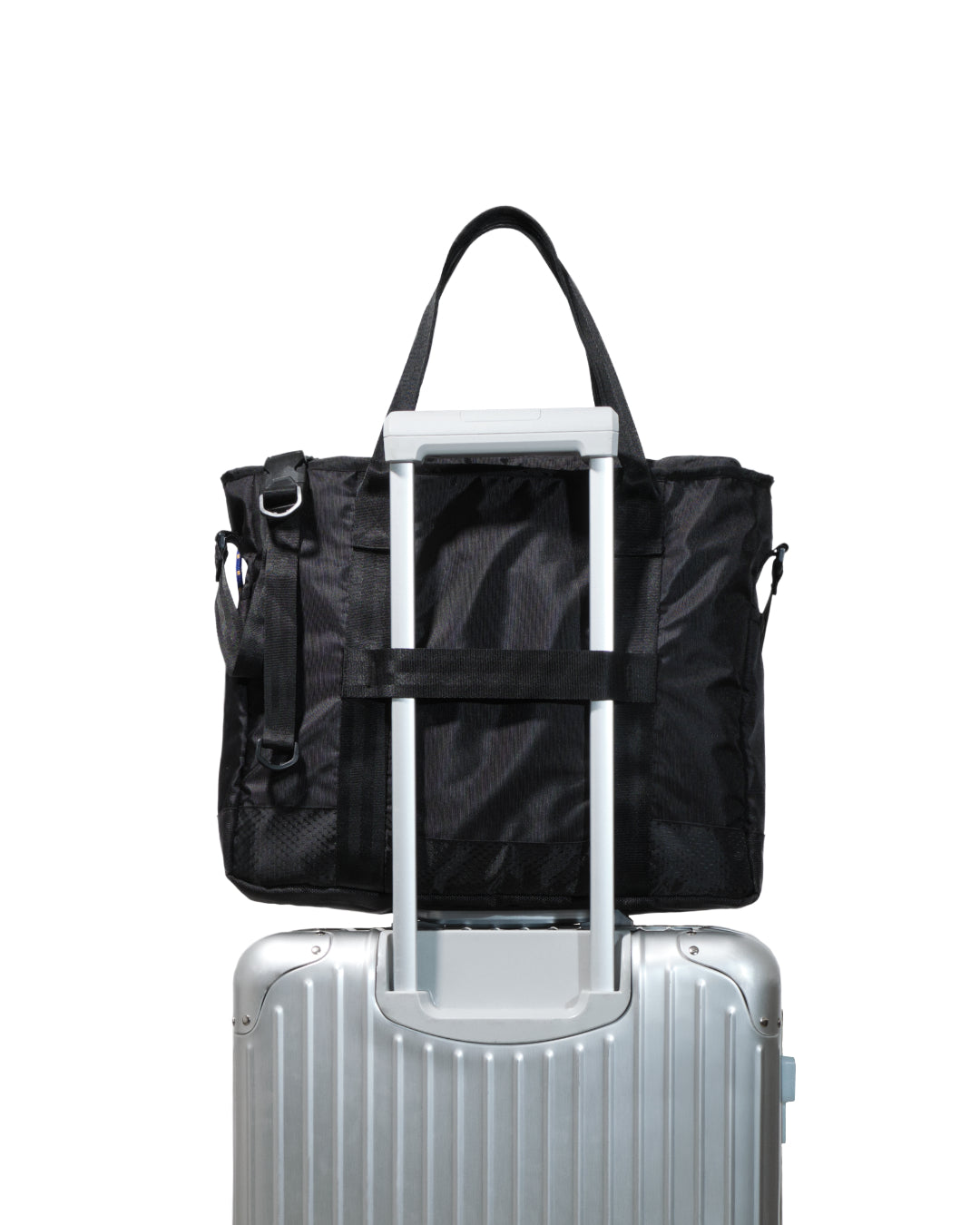 SYMA.  Miles Tote Bag