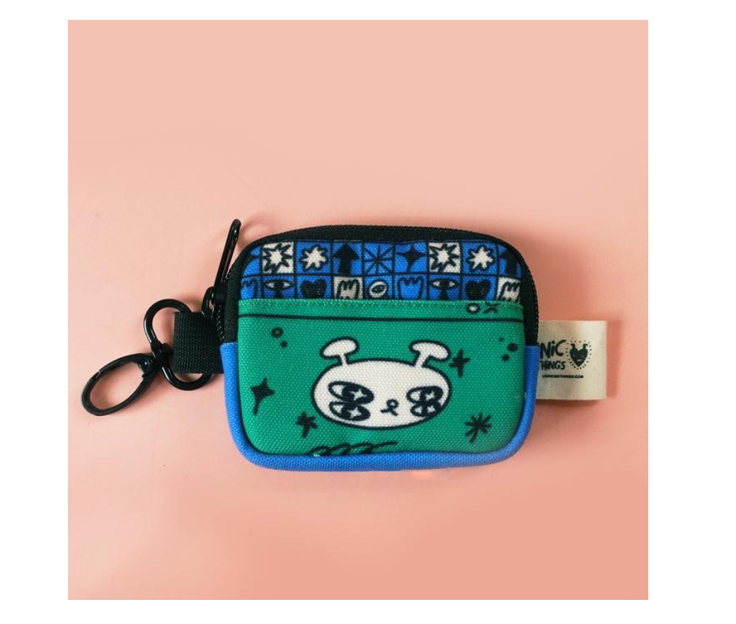 Liunic - Chronic Online - Card Pouch