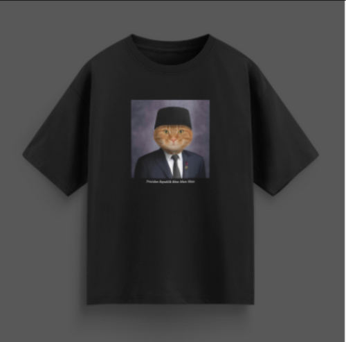 Mess Mess Mess - Cat President - Tshirt - Black